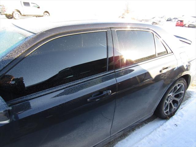 2018 Chrysler 300 300S 2018 Chrysler 300 300S