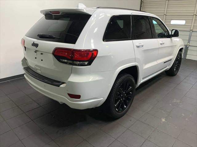 2019 Jeep Grand Cherokee Altitude 4x4 2019 Jeep Grand Cherokee Altitude 4x4
