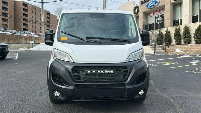 2025 RAM ProMaster 1500 Cargo Van Tradesman Low Roof 118 WB w/Pass Seat