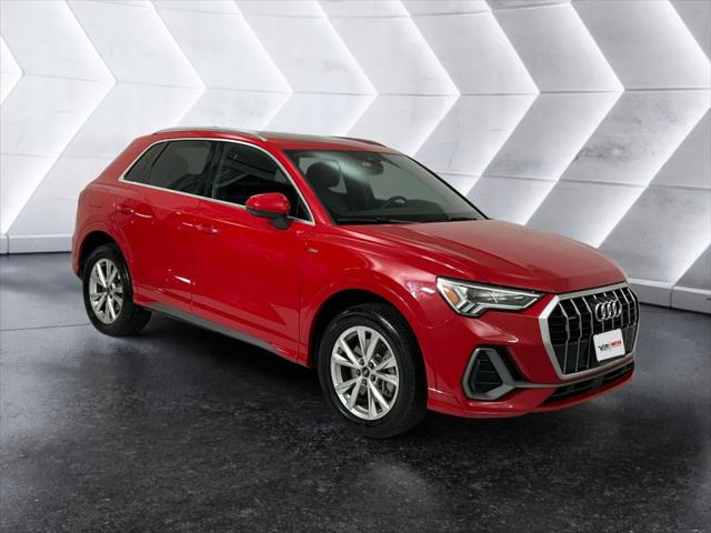 2024 Audi Q3 Premium 45 TFSI S line quattro Tiptronic