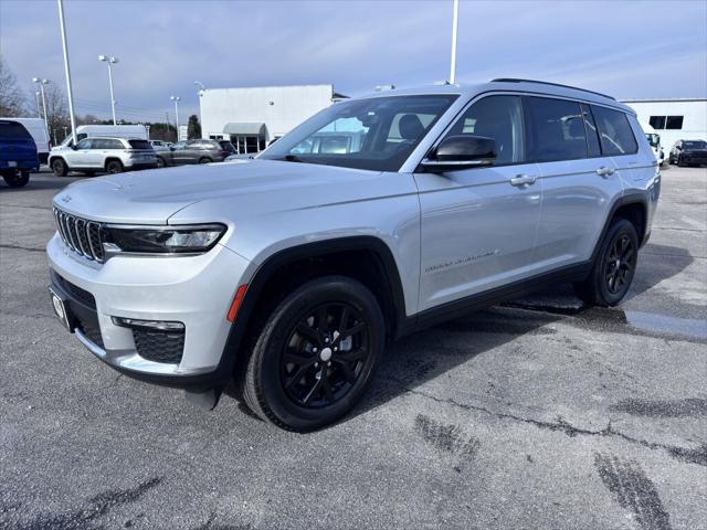 2022 Jeep Grand Cherokee L Limited 4x4 2022 Jeep Grand Cherokee L Limited 4x4