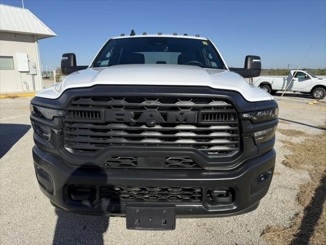 2025 RAM 3500 Chassis Tradesman/Big Horn