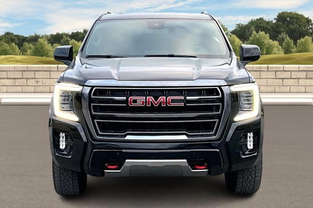 2023 GMC Yukon XL 4WD AT4