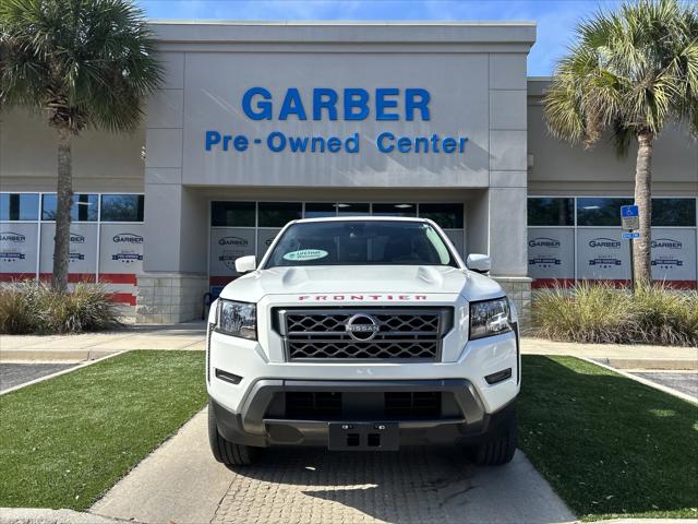 2024 Nissan Frontier Crew Cab SV 4x2