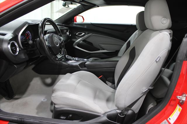 2023 Chevrolet Camaro RWD Convertible 1LT