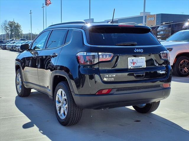 2026 Jeep Compass COMPASS LATITUDE 4X4