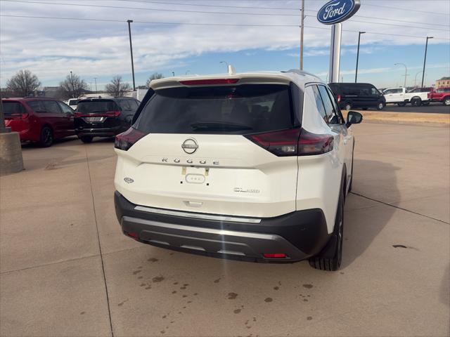 2023 Nissan Rogue SL Intelligent AWD