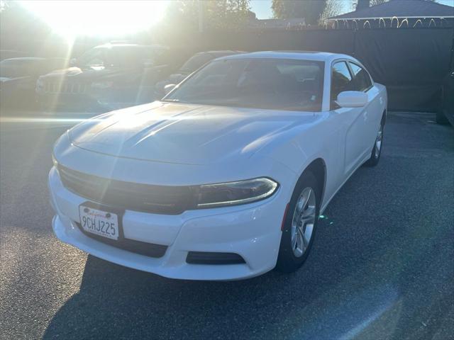 2022 Dodge Charger SXT RWD