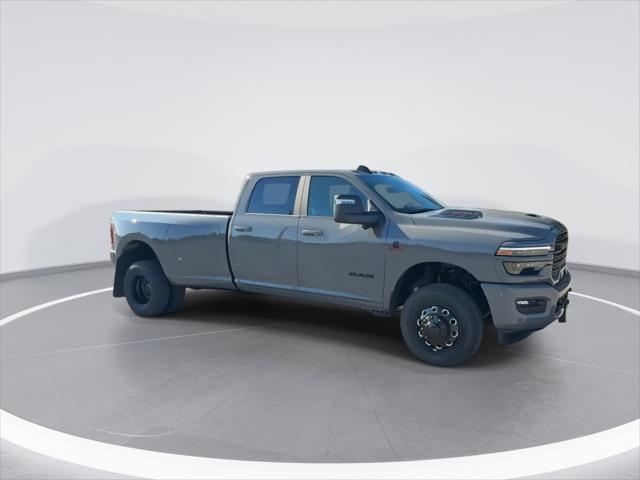 2026 RAM Ram 3500 RAM 3500 LARAMIE CREW CAB 4X4 8 BOX