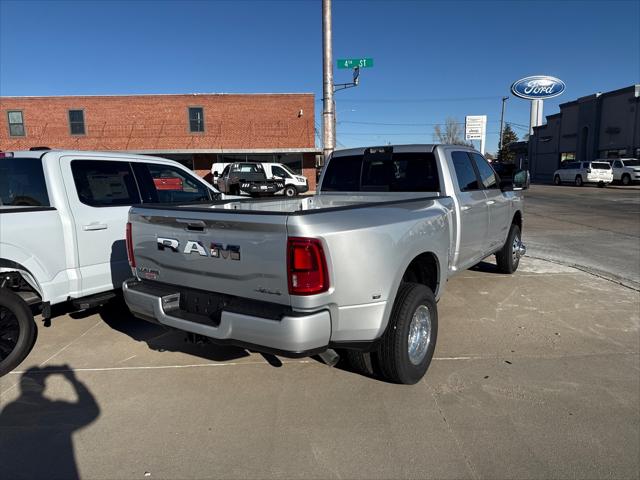 2026 Ram 3500 Laramie Crew Cab 4x4 8' Box