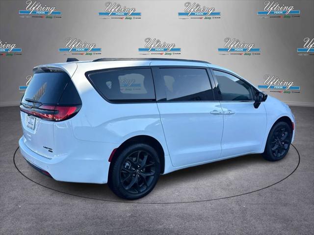 2026 Chrysler Pacifica PACIFICA LIMITED AWD