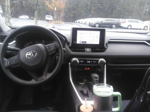 2024 Toyota RAV4 XLE 2024 Toyota RAV4 XLE