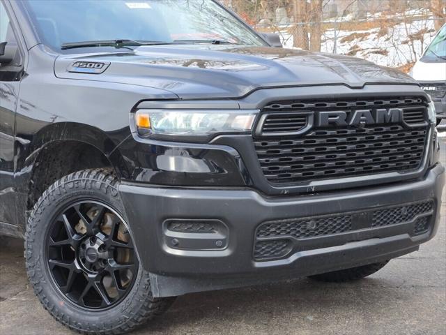 2025 RAM 1500 Tradesman Crew Cab 4x4 57 Box