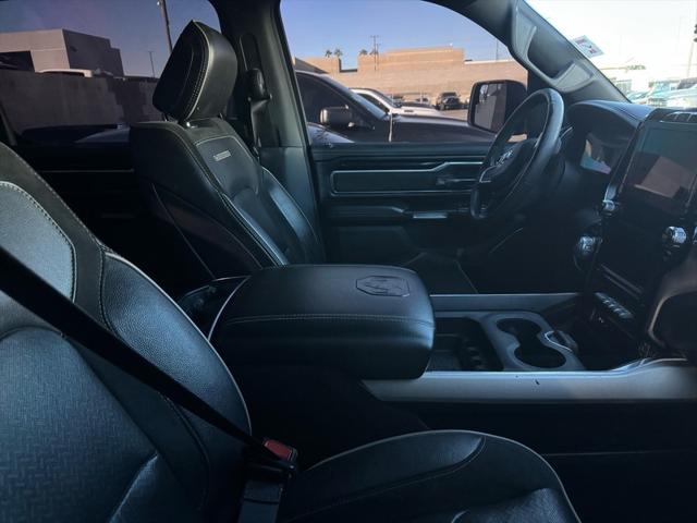 2019 RAM 1500 Laramie Crew Cab 4x4 57 Box