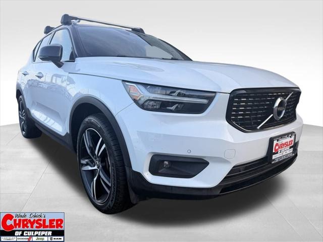2020 Volvo XC40 T5 R-Design 2020 Volvo XC40 T5 R-Design