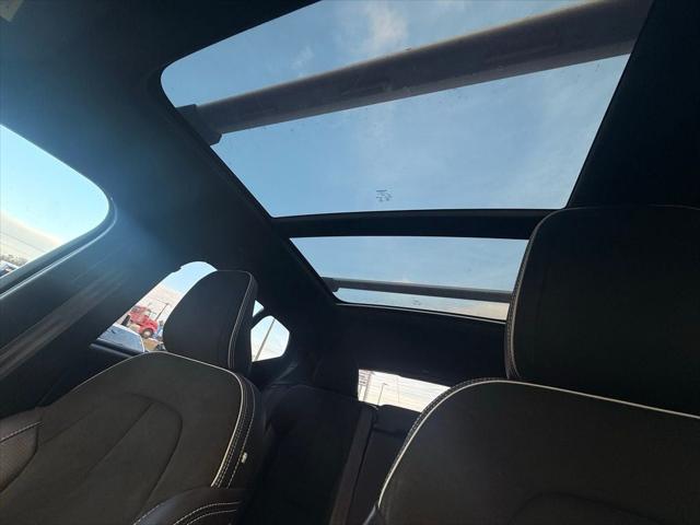 2020 Volvo XC40 T5 R-Design 2020 Volvo XC40 T5 R-Design