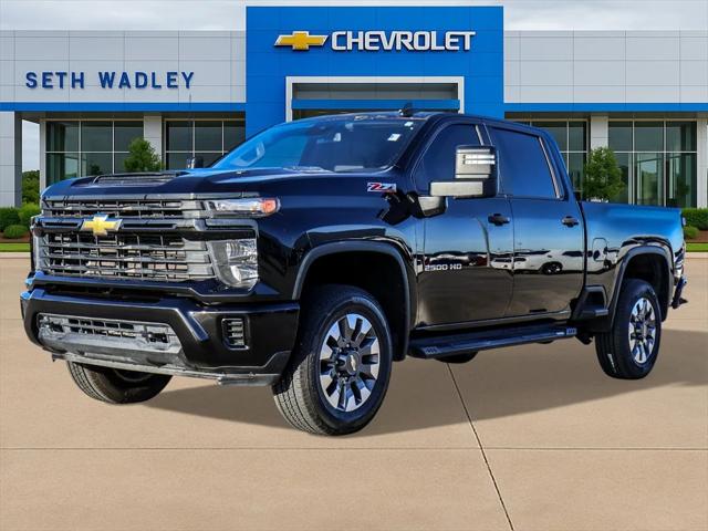 2024 Chevrolet Silverado 2500HD 4WD Crew Cab Standard Bed Custom