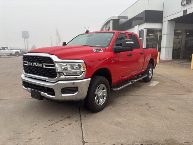 2024 RAM 2500 Tradesman Crew Cab 4x4 64 Box