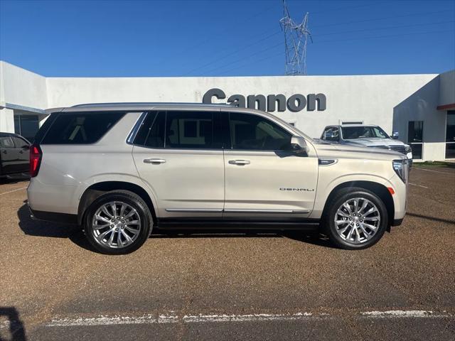 2022 GMC Yukon 4WD Denali