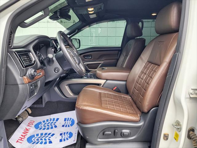 2023 Nissan TITAN Crew Cab Platinum Reserve 4x4 2023 Nissan TITAN Crew Cab Platinum Reserve 4x4