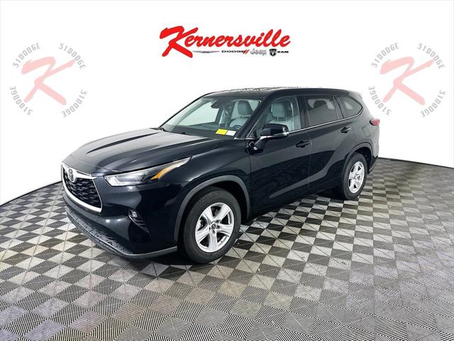 2022 Toyota Highlander LE 2022 Toyota Highlander LE