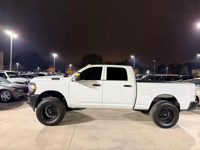 2024 RAM 2500 Tradesman Crew Cab 4x4 64 Box