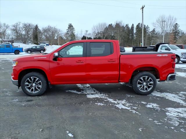 2022 Chevrolet Silverado 1500 4WD Crew Cab Standard Bed LT