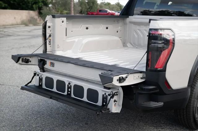2026 GMC Sierra Standard Range Elevation