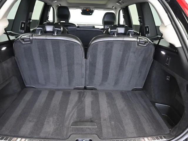 2019 Volvo XC90 T6 Momentum
