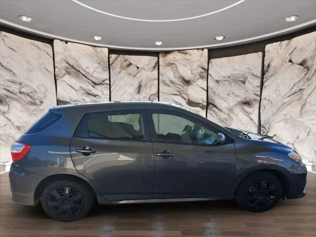 2011 Toyota Matrix Base