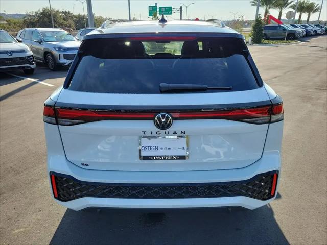 2026 Volkswagen Tiguan SE R-Line Black