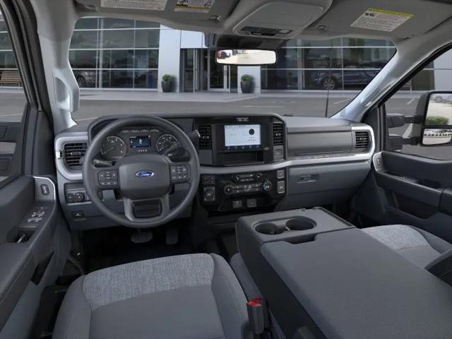 2026 Ford F-350 XLT