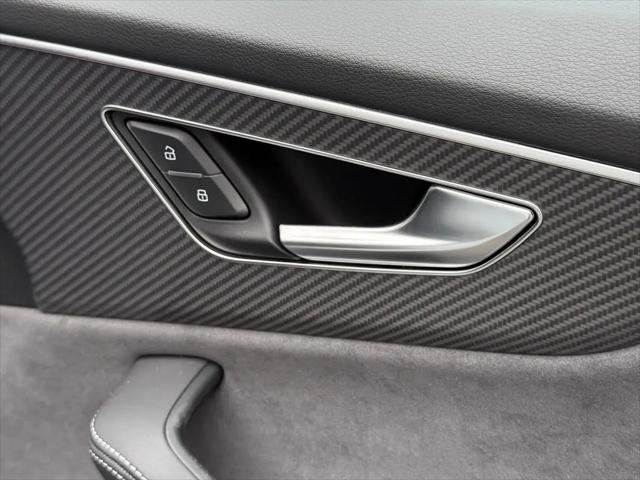 2026 Audi SQ8 Premium Plus TFSI quattro Tiptronic