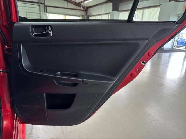 2016 Mitsubishi Lancer ES