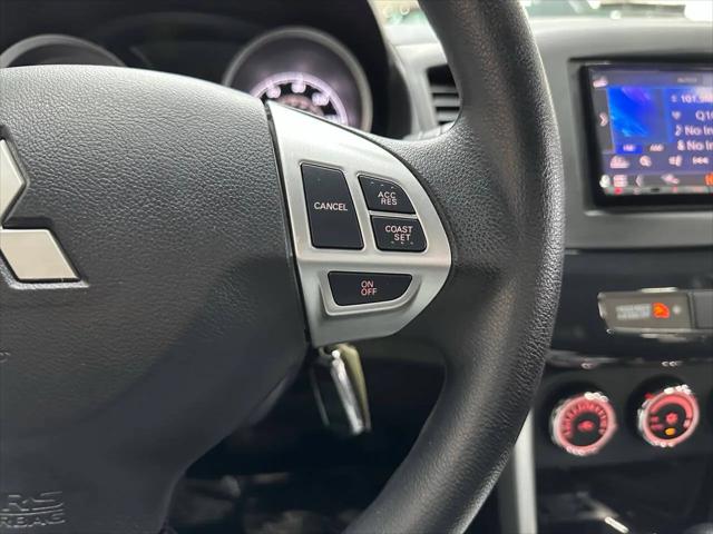 2016 Mitsubishi Lancer ES