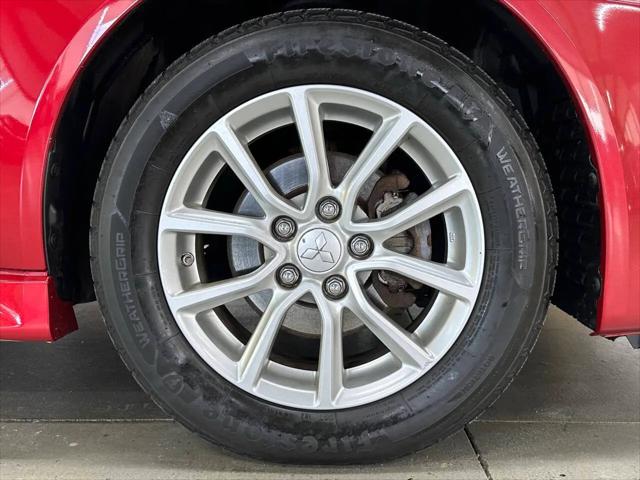 2016 Mitsubishi Lancer ES
