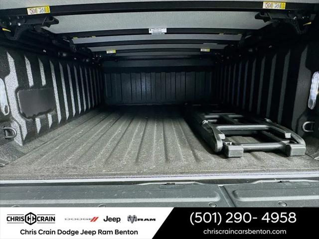 2026 Ram 1500 Tungsten Crew Cab 4x4 5'7" Box