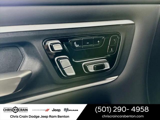 2026 Ram 1500 Tungsten Crew Cab 4x4 5'7" Box