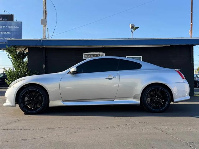 2010 INFINITI G37 Sport