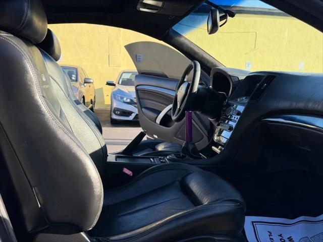 2010 INFINITI G37 Sport