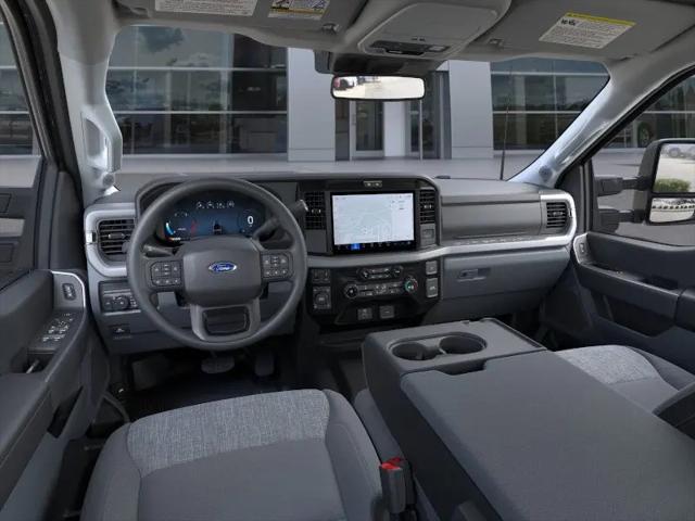 2026 Ford F-350 XLT