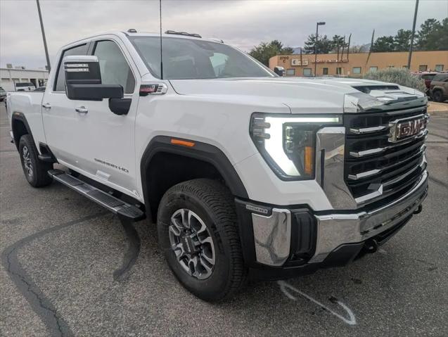 2026 GMC Sierra 2500HD Crew Cab, Standard Bed, SLT, 4WD