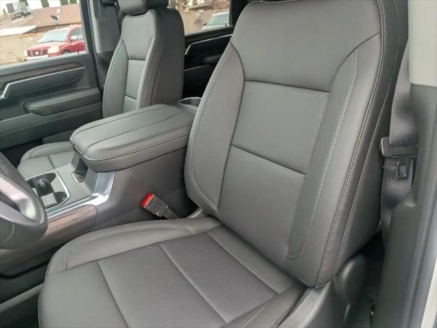 2026 GMC Sierra 2500HD Crew Cab, Standard Bed, SLT, 4WD