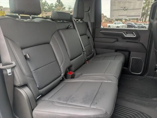 2026 GMC Sierra 2500HD Crew Cab, Standard Bed, SLT, 4WD