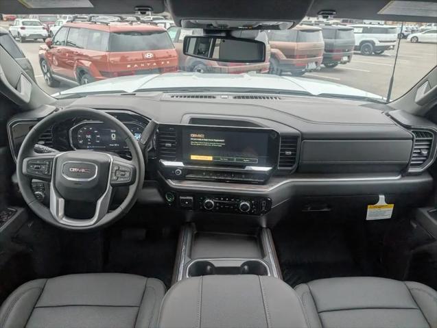 2026 GMC Sierra 2500HD Crew Cab, Standard Bed, SLT, 4WD