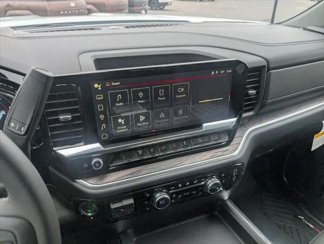 2026 GMC Sierra 2500HD Crew Cab, Standard Bed, SLT, 4WD