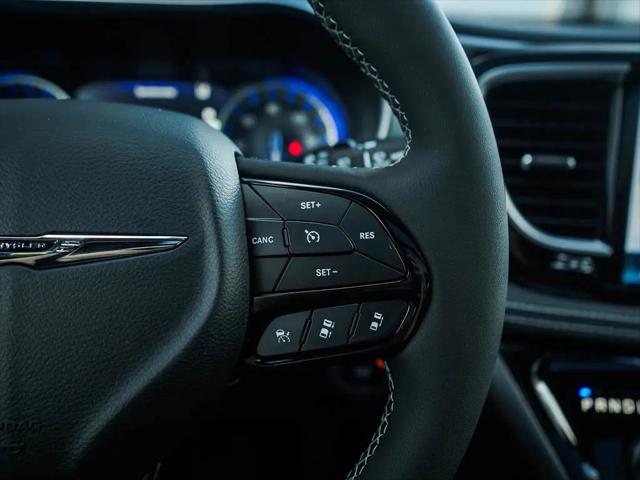 2026 Chrysler Pacifica Limited AWD