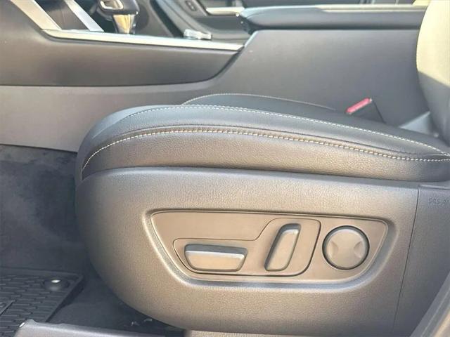 2026 Mazda X-90 3.3 Turbo Select
