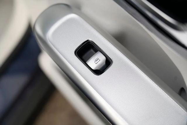 2023 Mercedes-Benz EQE 500 4MATIC