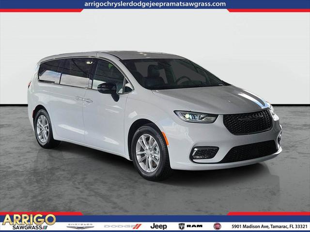 2026 Chrysler Pacifica Select for sale in Tamarac, FL